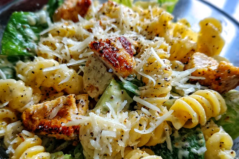 Cooking process for Grilled Chicken Pasta Salad